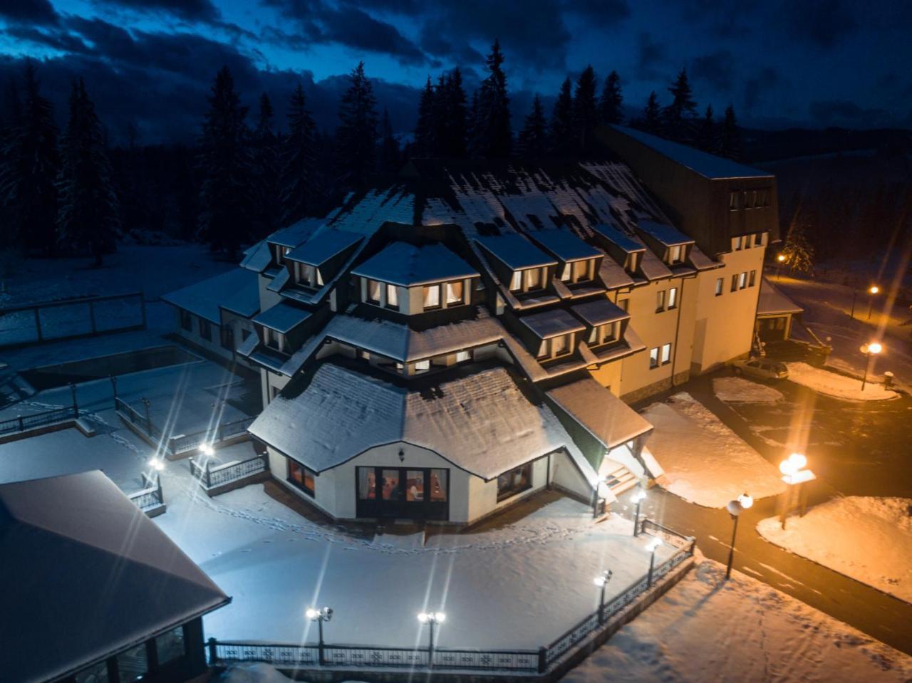 Hotel Zlatarski Zlatnik Нова-Варош Екстер'єр фото